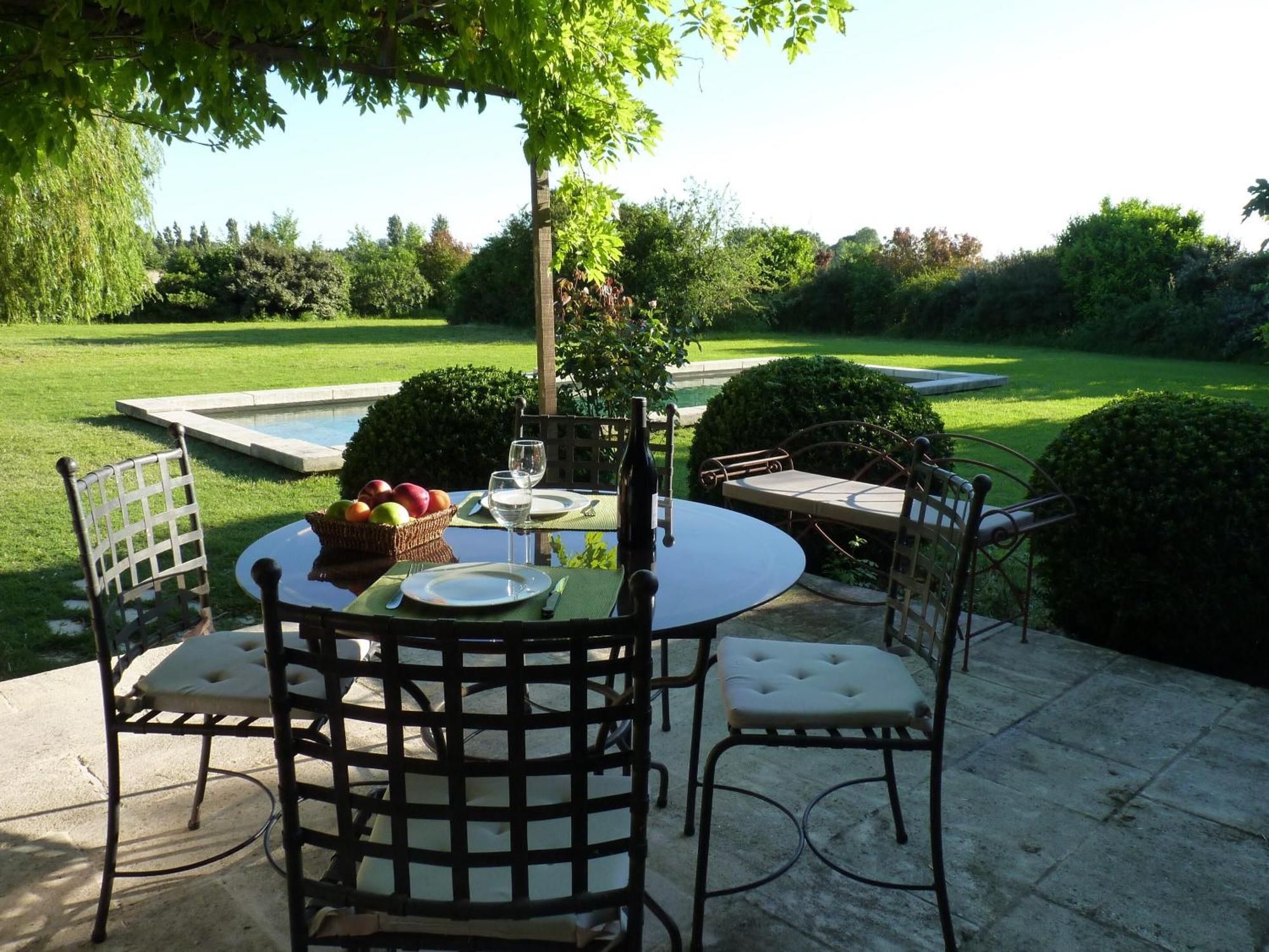 Les Gites Du Domaine De Rhodes อาวีญง ภายนอก รูปภาพ
