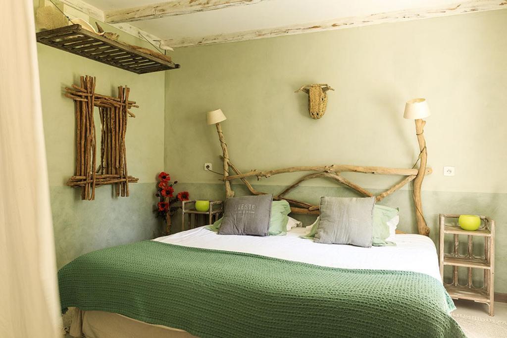 Les Gites Du Domaine De Rhodes อาวีญง ห้อง รูปภาพ